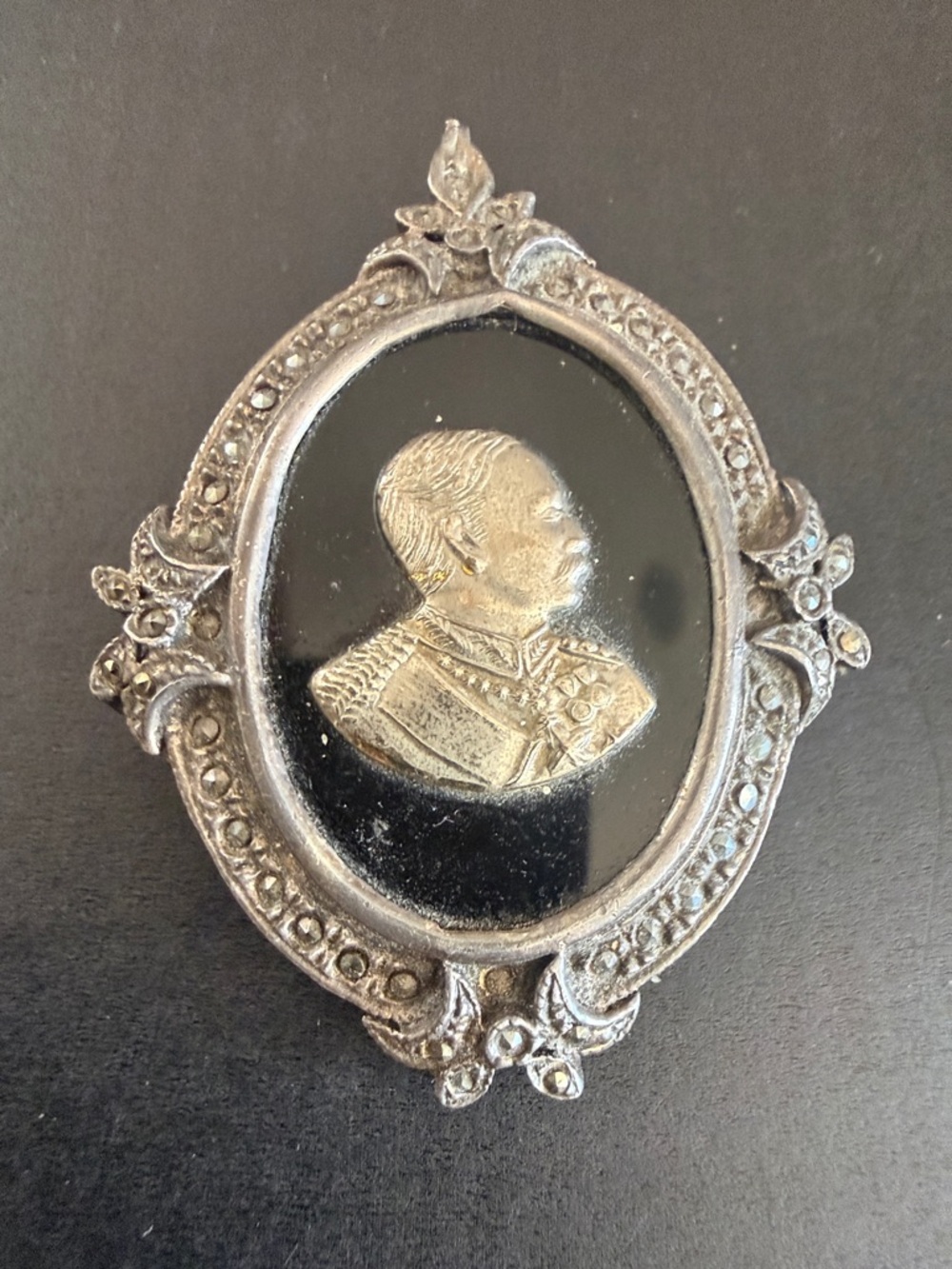 King Rama V - vintage brooch
